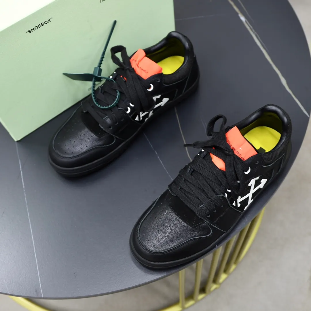 Men's shoes: 462💰💶【off-white】👫 Original one-to-one replica, high-end quality🥳The latest model has not been listed on the official website yet, the top version. Fabric: Imported original leather splicing Lining: Imported breathable mesh Outsole: Original rubber soft, light and wear-resistant Outsole Male 38-44 (customized for 45 and 46)